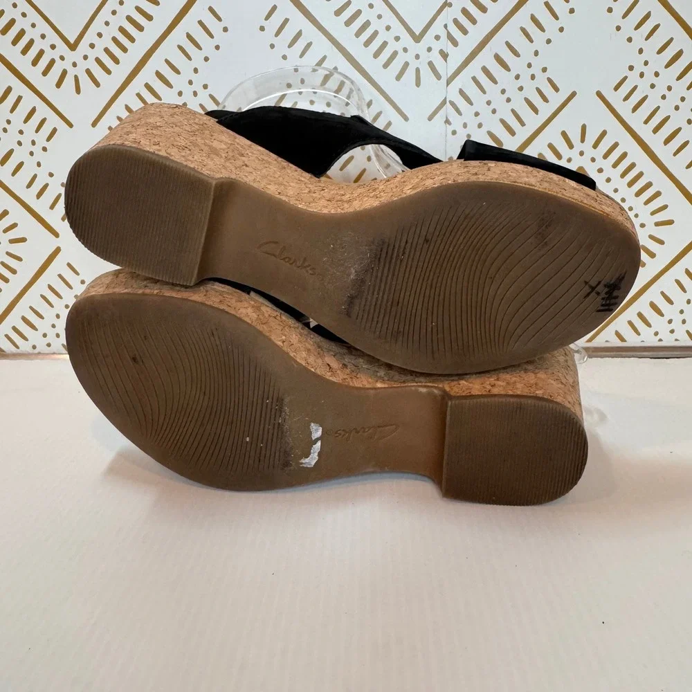 Clarks‎ Suede Cork Sandal Women 10 Black Wedge Slingback Buckle Boho Vacation